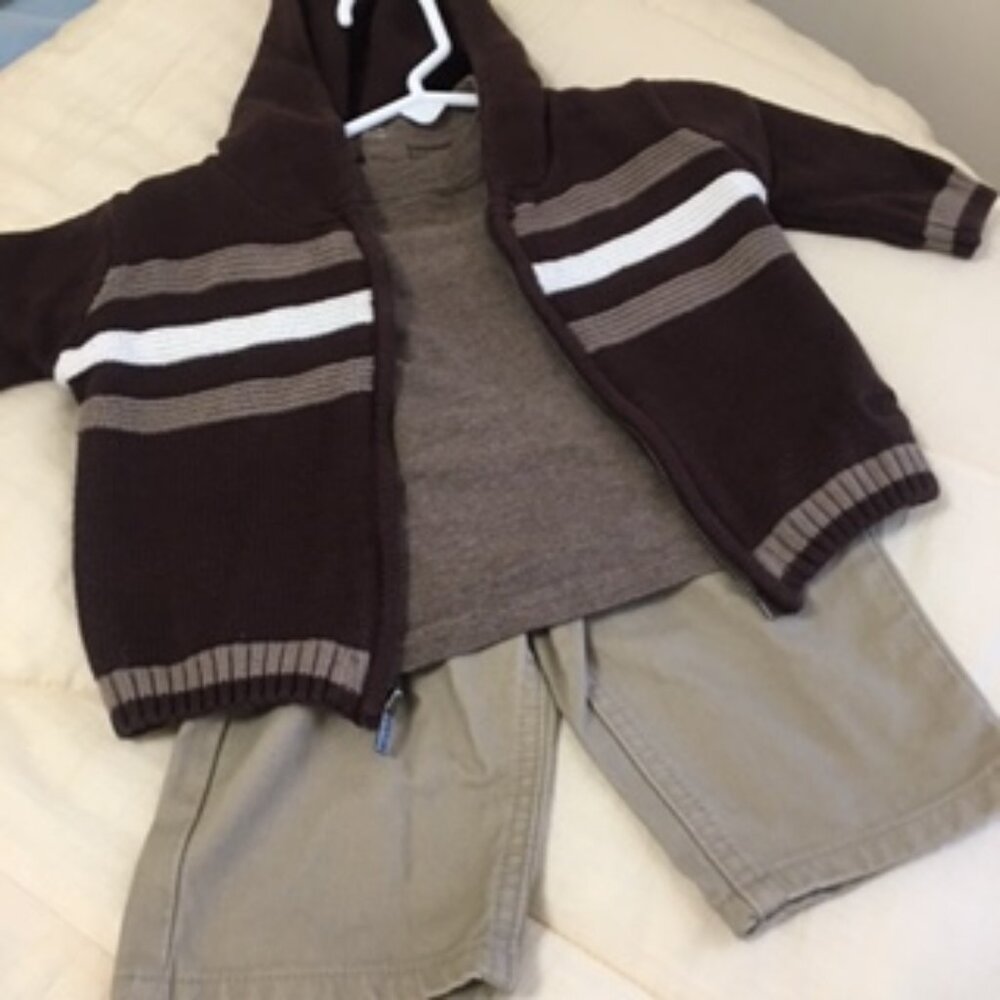 Kenneth Cole Reaction 3-Piece Outfit  Size 6-9 months